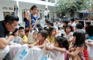 San sẻ yêu thương, trao mầm nhân ái tại chùa Diệu Giác