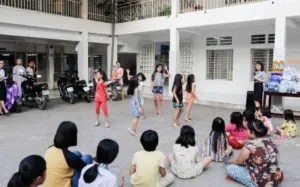 San sẻ yêu thương, trao mầm nhân ái tại chùa Diệu Giác