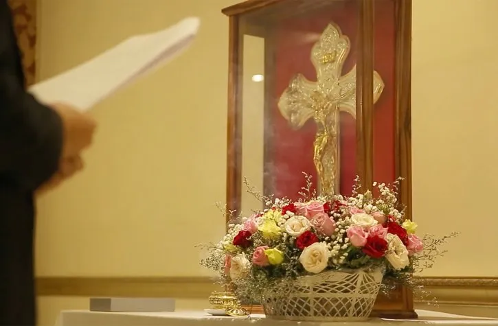 Đọc kinh khai trương đầu năm
