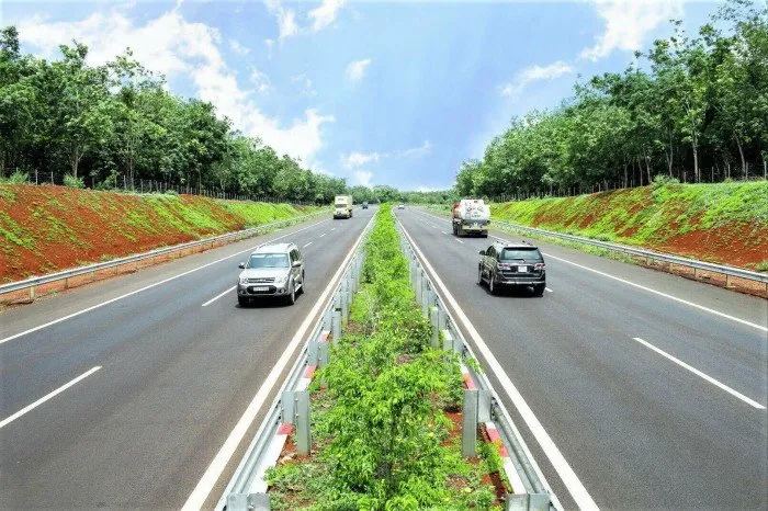 đề xuất hướng tuyến cao tốc gia nghĩa chơn thành