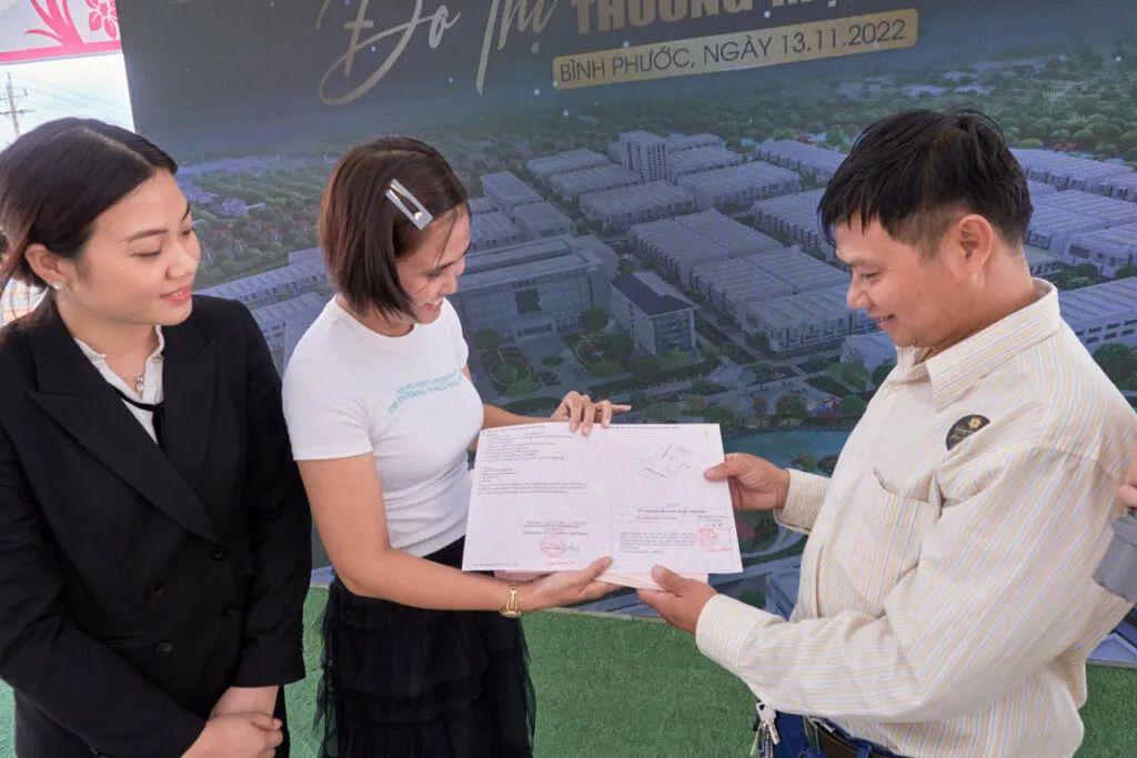 Tính xác thực pháp lý của dự án bất động sản được thực hiện bởi ba bên chủ đầu tư – Thiên An Real và khách hàng ngay tại sự kiện