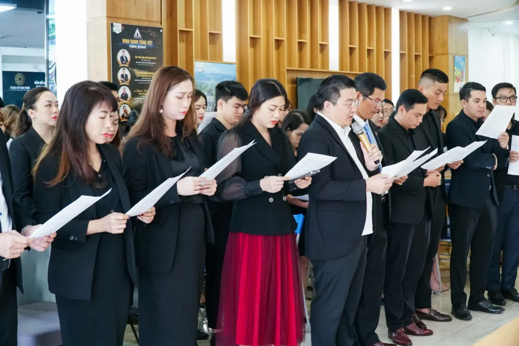 thiên an holdings khai trương đầu năm